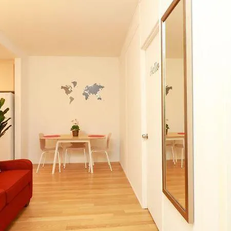 Homestay Wall Street