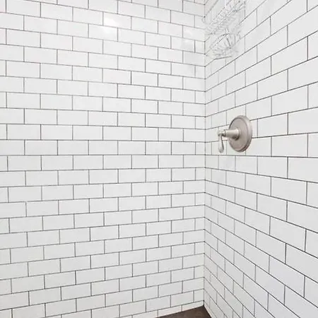 Apartment Well-designed 2br Pad In Exceptional Neighborhood: Lower East Side! New York