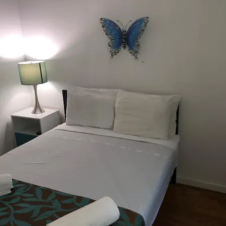 Rostel Hostel New York