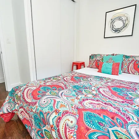 In The Heart Of East Village Apartment New York