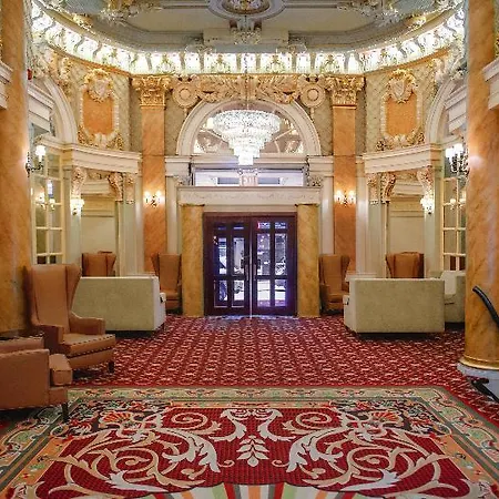 Wolcott Hotel 3*