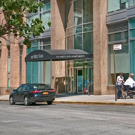 Luxurious 2 Bed Doorman Apt At Uws Apts Apartment