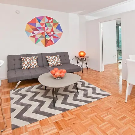 Luxurious 2 Bed Doorman Apt At Uws Apts New York