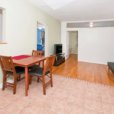 Corporate Suites On Upper East Side Apartment
