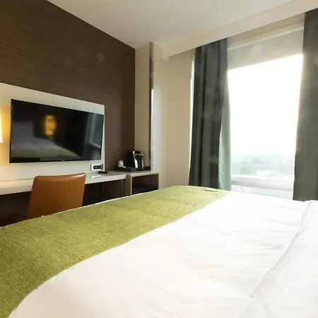 Hotel Wyndham Garden Fresh Meadows Flushing