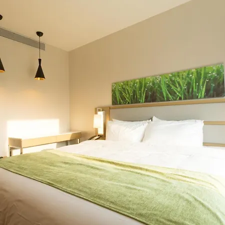 Wyndham Garden Fresh Meadows Flushing New York