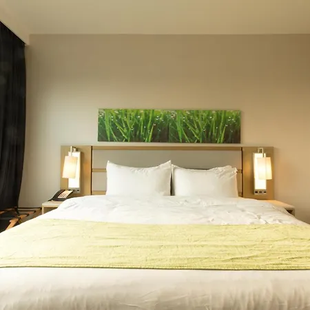 Wyndham Garden Fresh Meadows Flushing Hotel New York