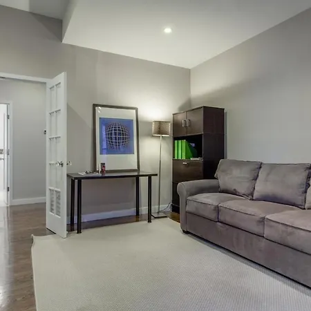 Apartment Sterling Place