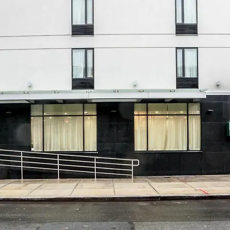 Letap Near Airtrain Jfk Airport 3* New York