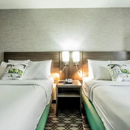 Letap Near Airtrain Jfk Airport Hotel 3*