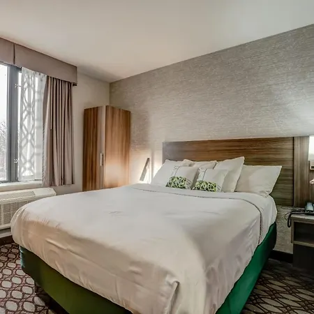 Hotel Letap Near Airtrain Jfk Airport New York
