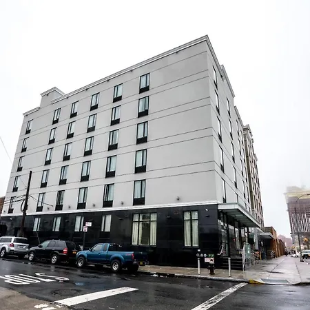 Letap Near Airtrain Jfk Airport 3* New York
