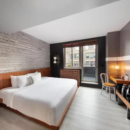 Hotel Henri 4*