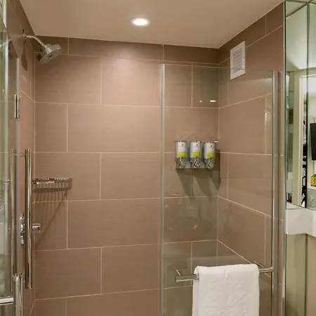 Staypineapple, An Artful Hotel, Midtown 4*