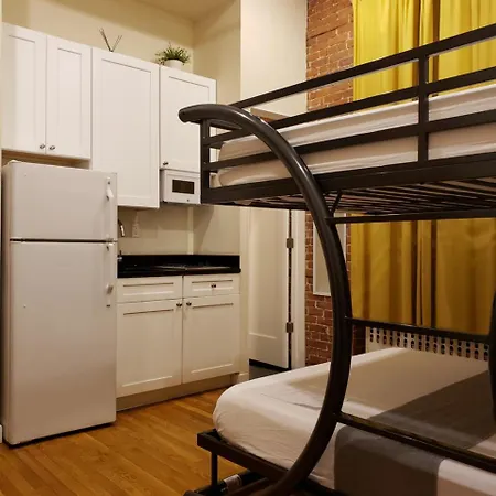 Apartment Broadway