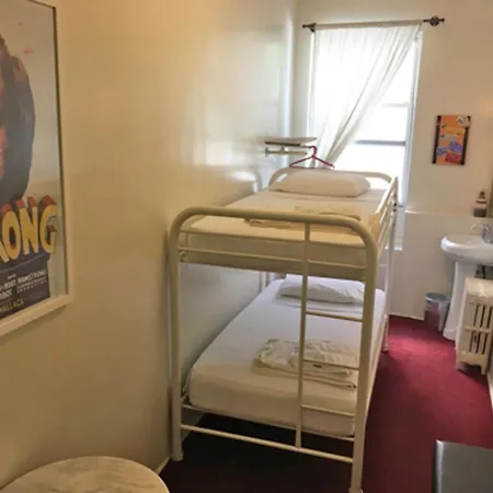 American Dream Hostel *