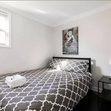 Large 5br 2ba Private Garden Williamsburg New York