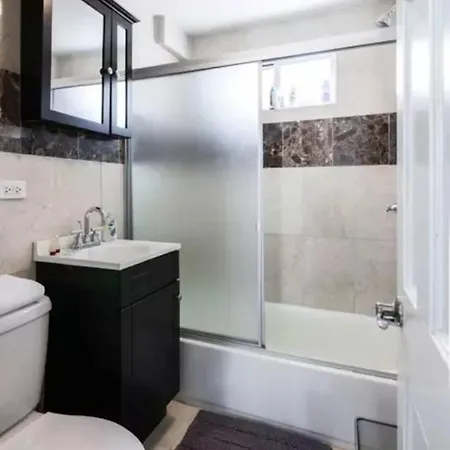 Large 5br 2ba Private Garden Williamsburg * New York