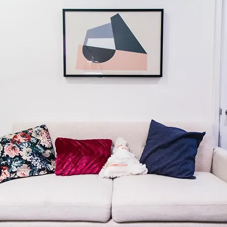 3 Bedroom Williamsburg Duplex 15 Mins To Manhattan * New York