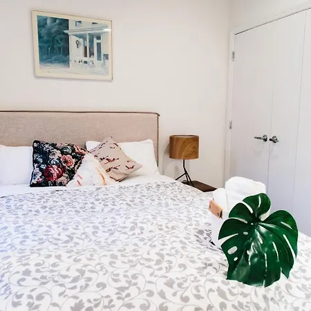 3 Bedroom Williamsburg Duplex 15 Mins To Manhattan * New York
