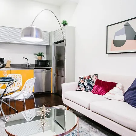 3 Bedroom Williamsburg Duplex 15 Mins To Manhattan Apartment