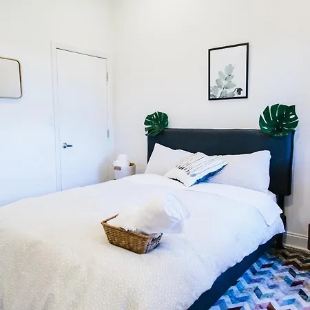 3 Bedroom Williamsburg Duplex 15 Mins To Manhattan Apartment New York