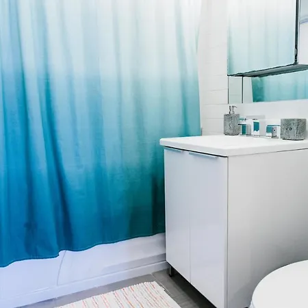 3 Bedroom Williamsburg Duplex 15 Mins To Manhattan