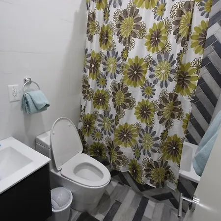 Super Modern 2 Bed In Manhattan Ny New York