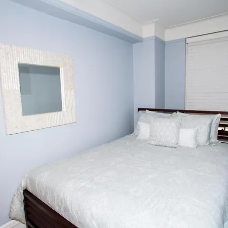 Perfect 3 Bedroom Midtown East Doorman Apt New York