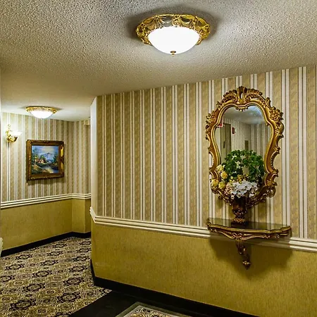 The Avenue Plaza Hotel 3*