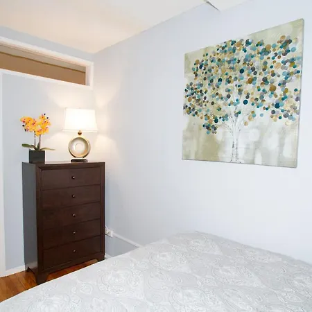 Perfect 3 Bedroom Midtown East Doorman Apt