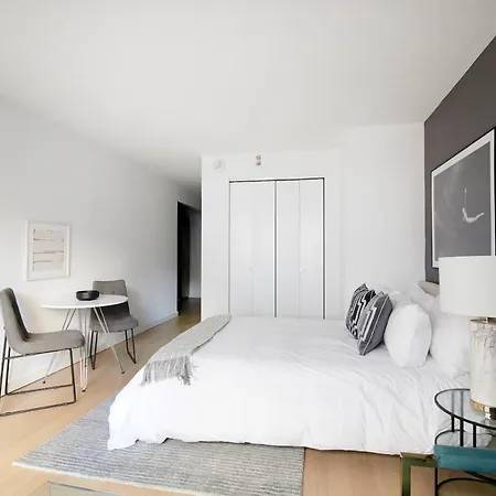 Aparthotel Modern Midtown East Suites By Sonder