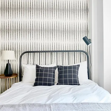 Modern Midtown East Suites By Sonder Aparthotel