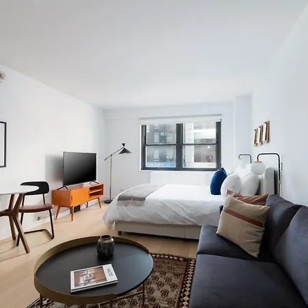 Modern Midtown East Suites By Sonder New York