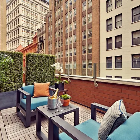 Hotel Artezen