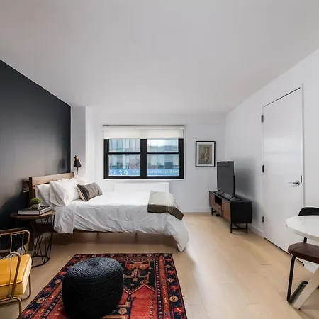 Modern Midtown East Suites By Sonder New York