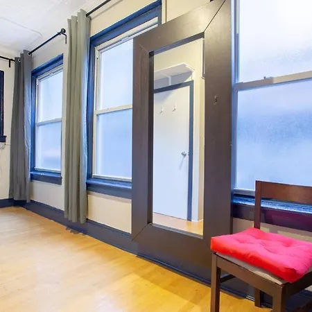 Fully Furnished 2 Bed Apt In Chelsea Nyc * New York
