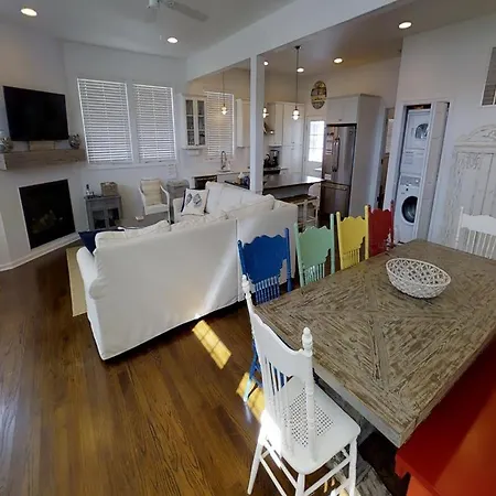 Brant Beach Oceanside Home.2 Living Summer That Has For The Whole Family. 140253 Holiday home