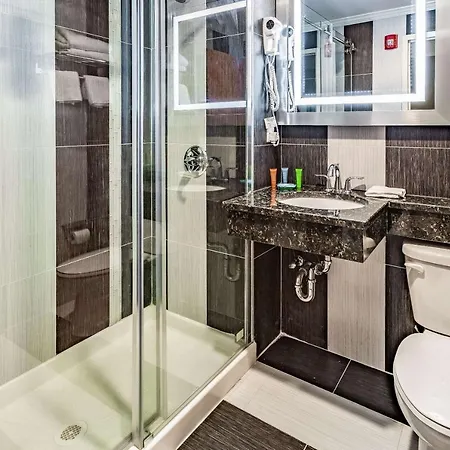 Hotel Umbrella Brooklyn - Newly Renovated New York