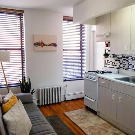 Apartment Modern Getaway In The Heart Of Ny