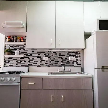 Apartment Quick Walk To Central Park New York