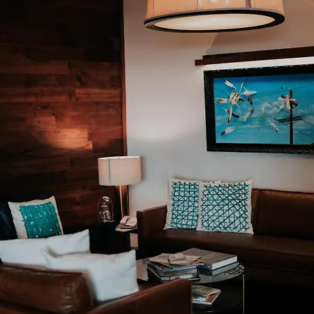 Feather Factory Hotel 3*