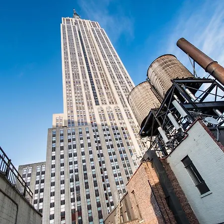 The At Fifth Avenue 3*
