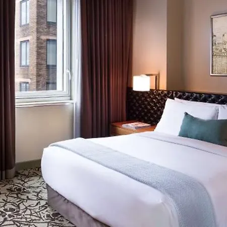 Cassa Ny 45th Street 4*