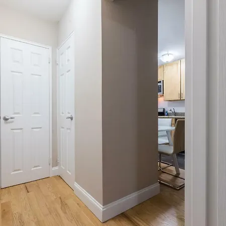 Cozy 2 Bedrooms By Central Park Apartment New York