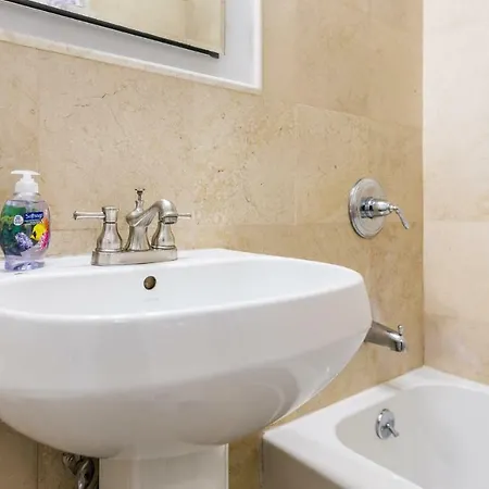 Apartment Cozy 2 Bedrooms By Central Park *