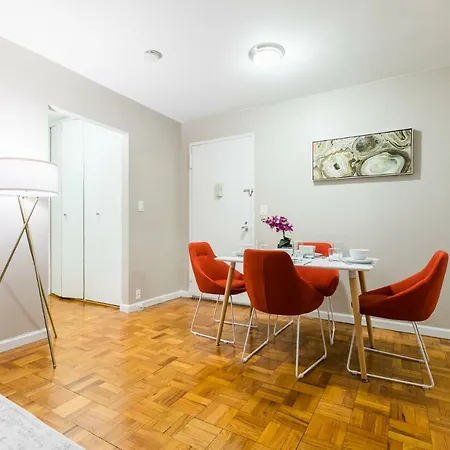 Stunning 1 Bed 1 Bath In Full Service Building Apartment New York