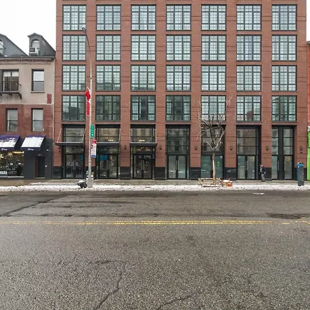 Hotel 138 Bowery 4*