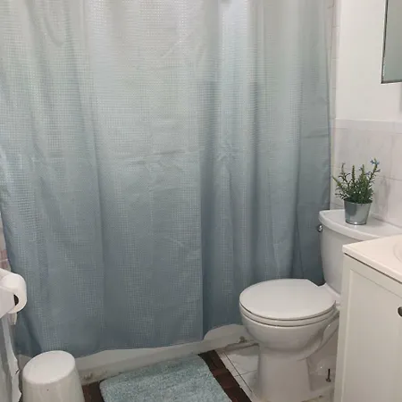 Private Comfortable *