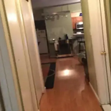 Two Bedroom Located In Inwood In Upper Manhattan Apartment New York